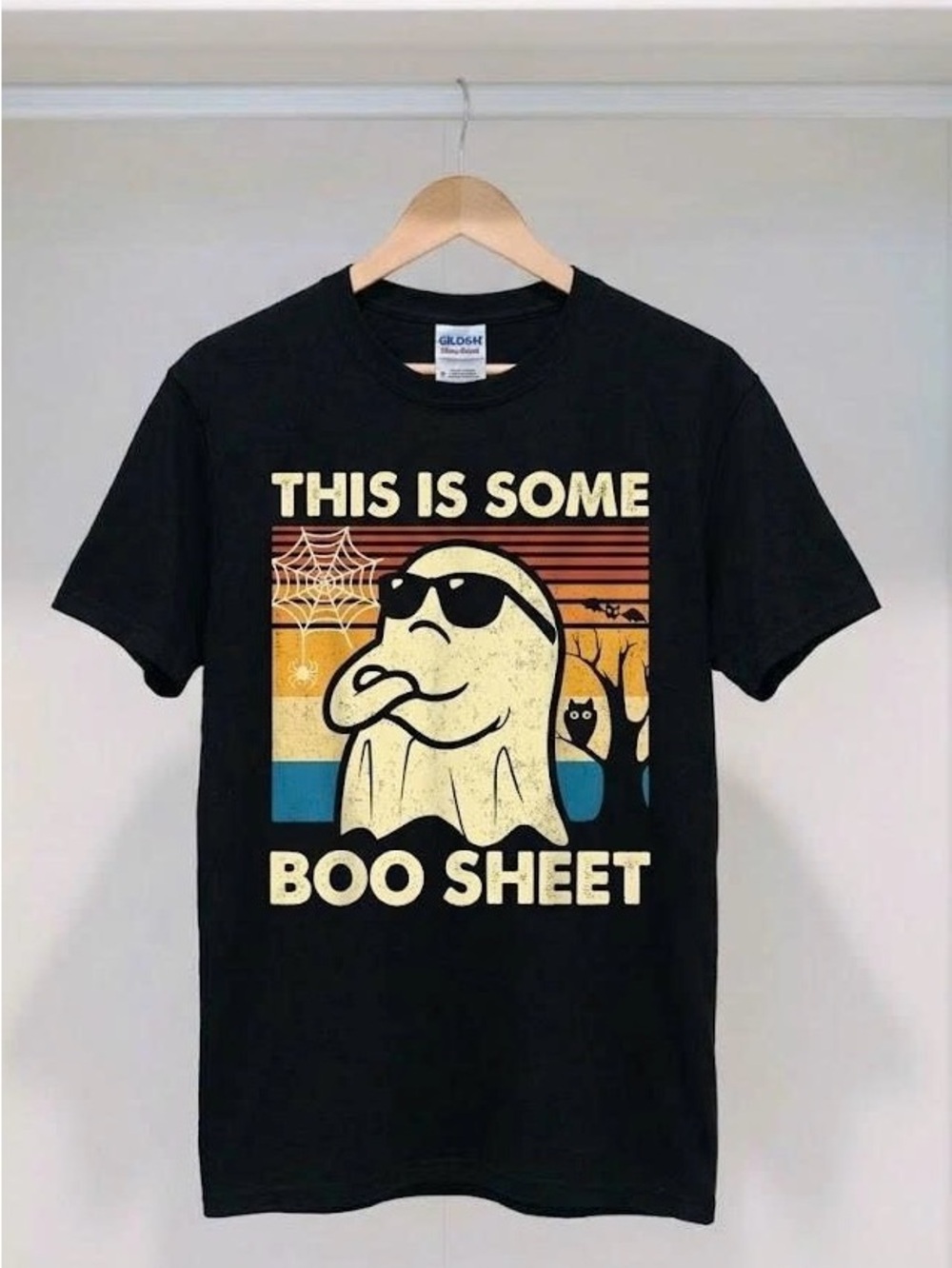 Funny Halloween This Is Some Boo Sheet Graphic Tee Retro Ghost T-Shirt